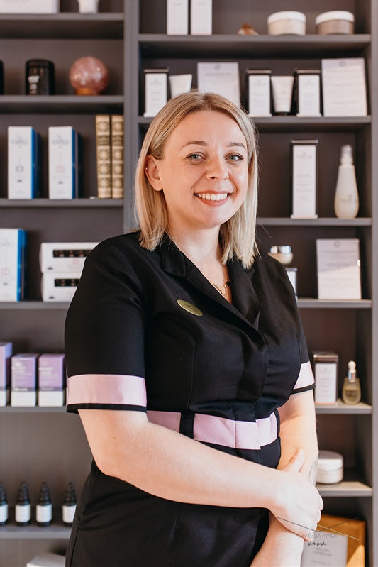 Mélanie, spécialiste technologie minceur, corps et visage